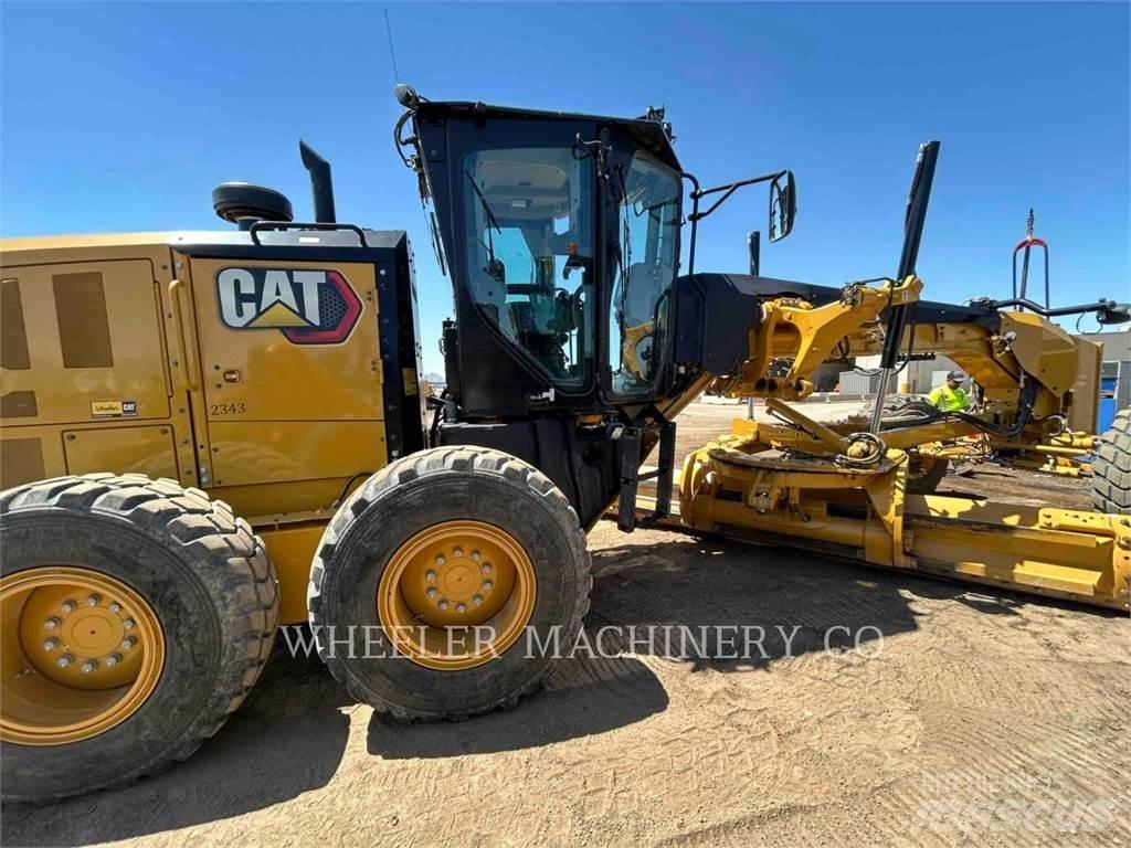 CAT 150 15 Niveleuse