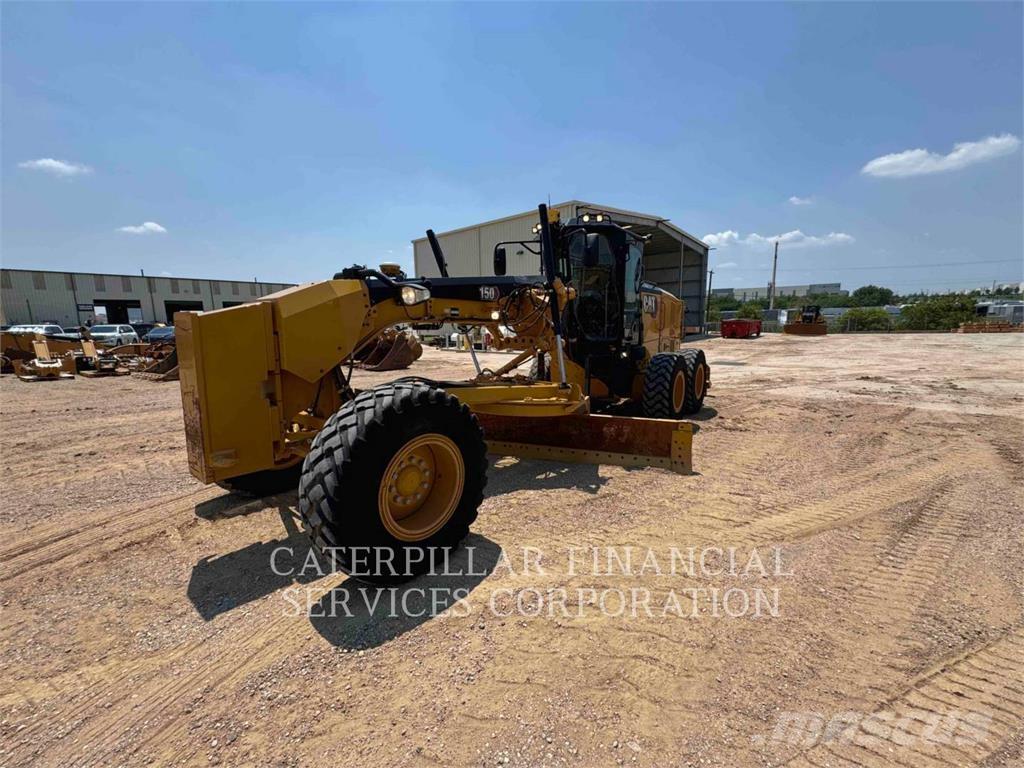 CAT 150-15 Niveleuse