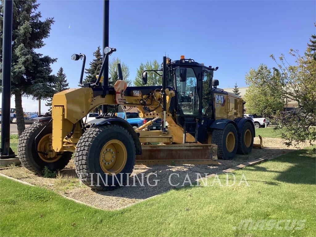 CAT 150-15 Niveleuse