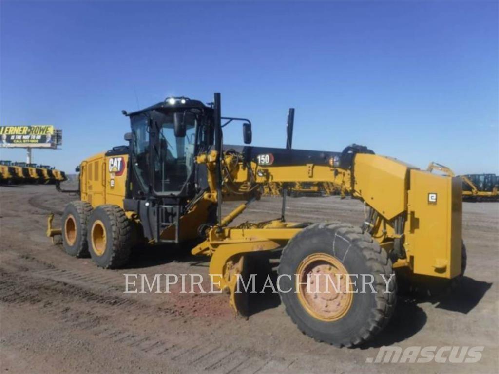 CAT 150-15 AWD Niveleuse