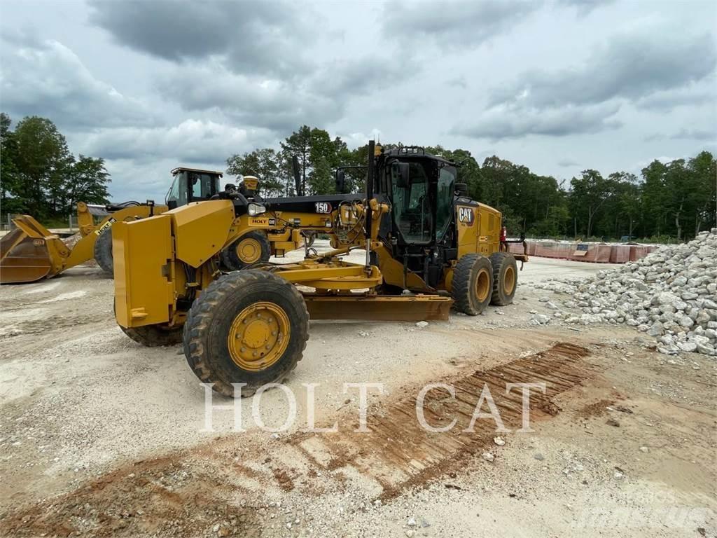 CAT 150-15AWD Niveleuse