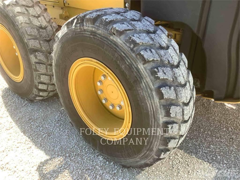 CAT 150-15AWI Niveleuse
