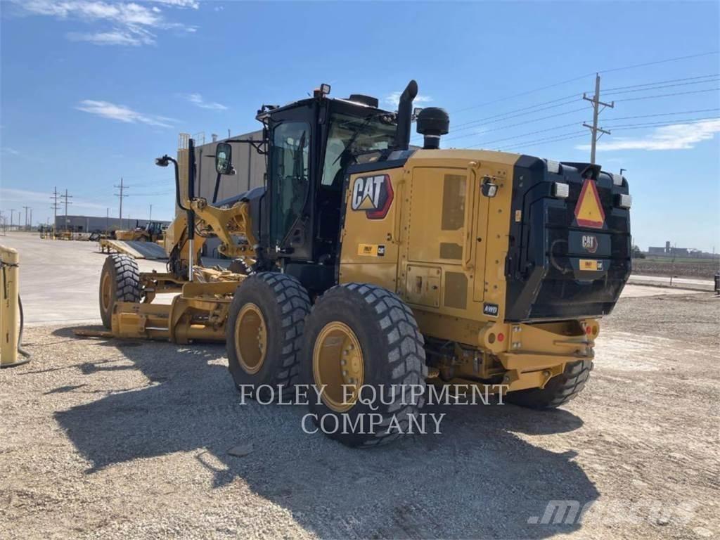 CAT 150-15AWI Niveleuse