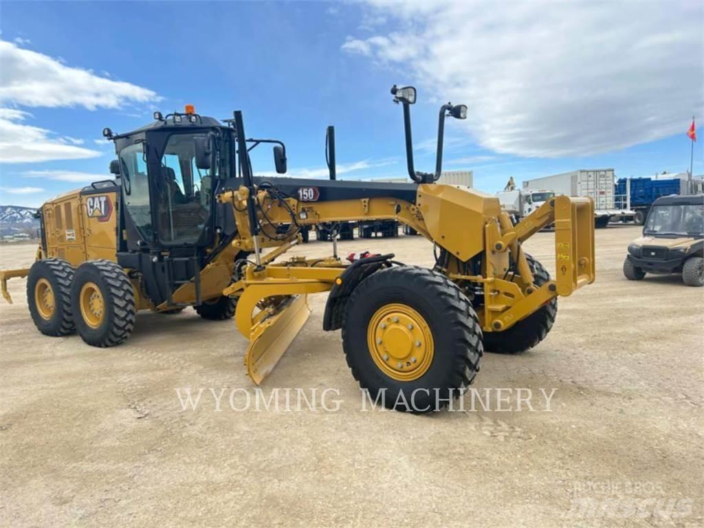 CAT 150 AWD Niveleuse