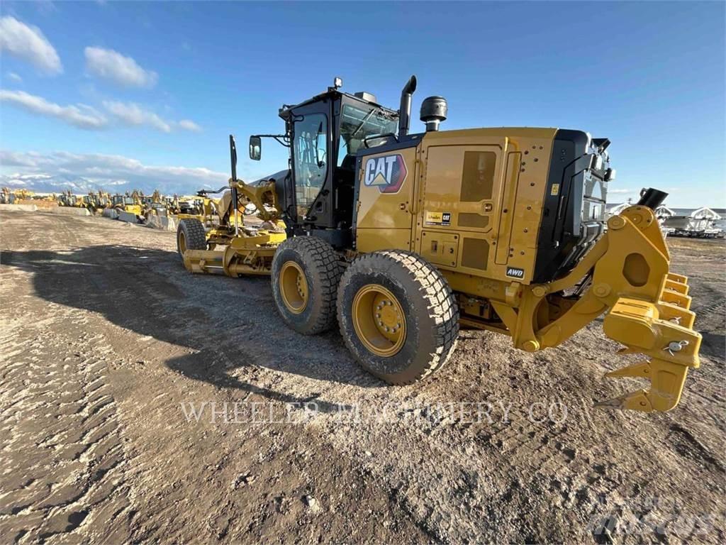 CAT 150 AWD Niveleuse