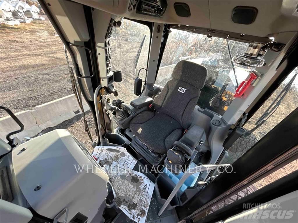 CAT 150 AWD Niveleuse