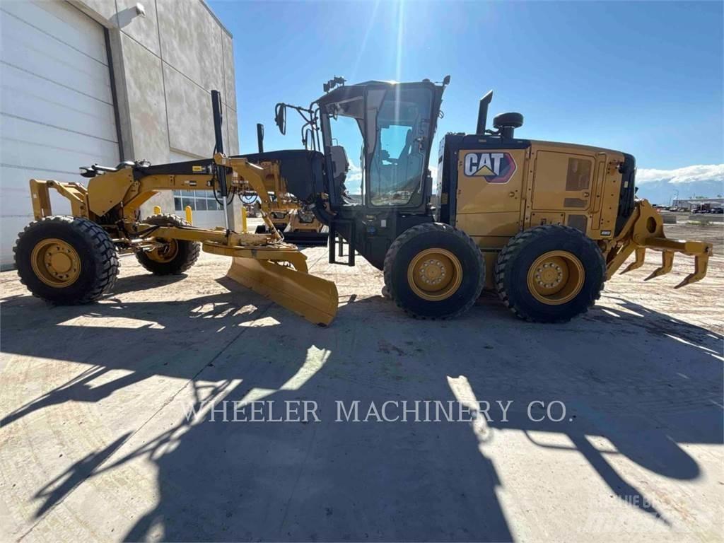 CAT 150 AWD Niveleuse