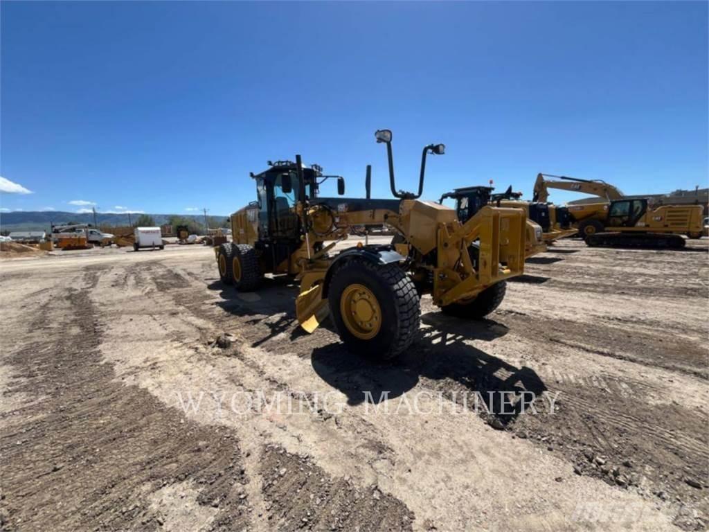 CAT 150 AWD Niveleuse