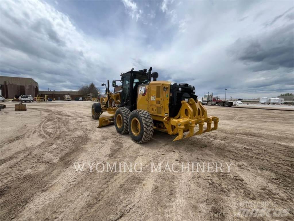 CAT 150 AWD Niveleuse