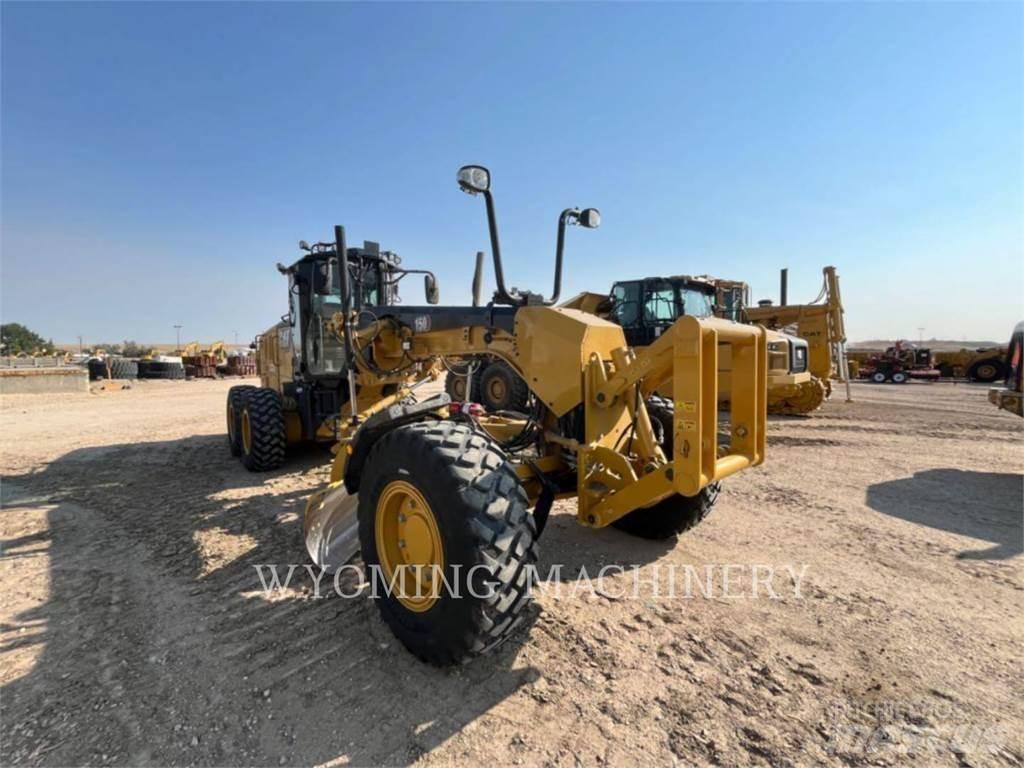 CAT 150 AWD Niveleuse