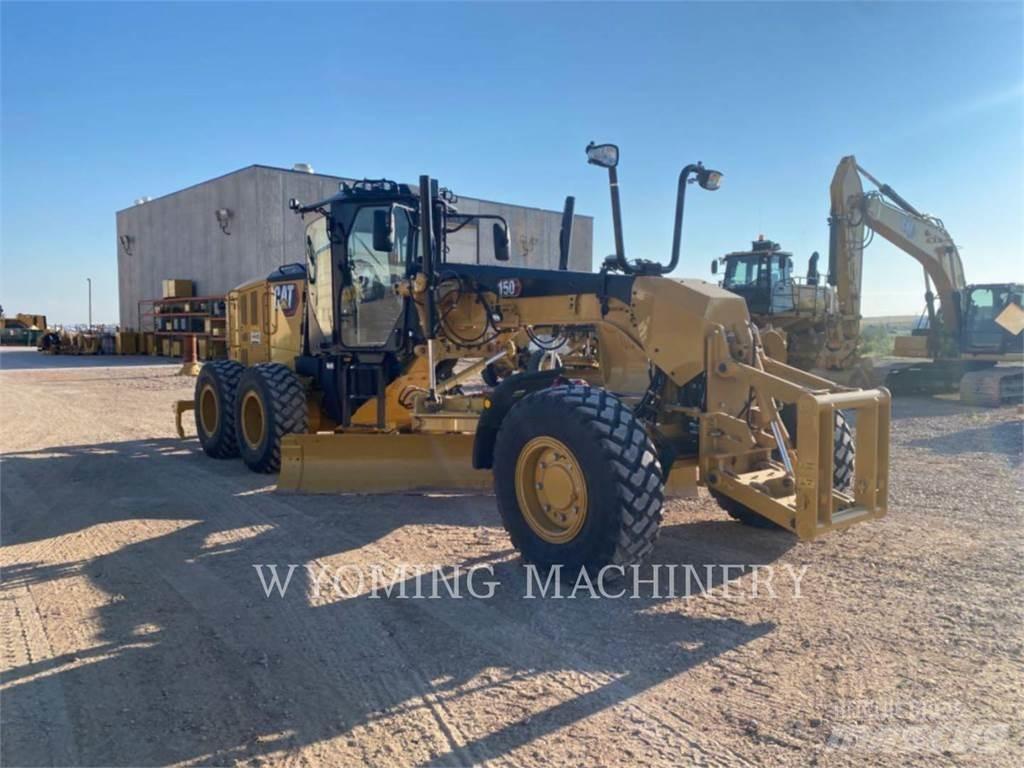 CAT 150 AWD Niveleuse