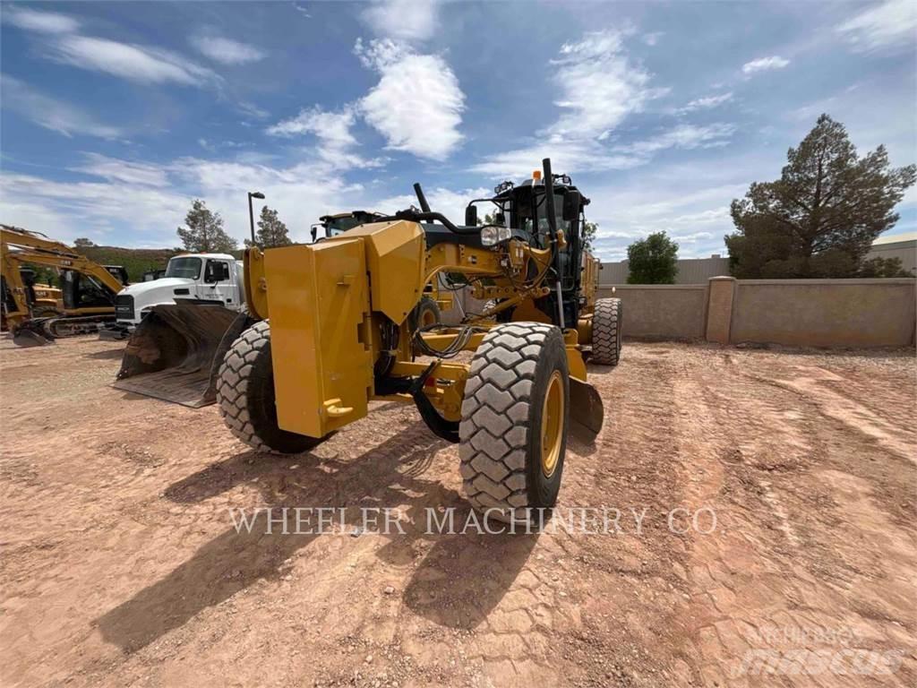 CAT 150 AWD Niveleuse