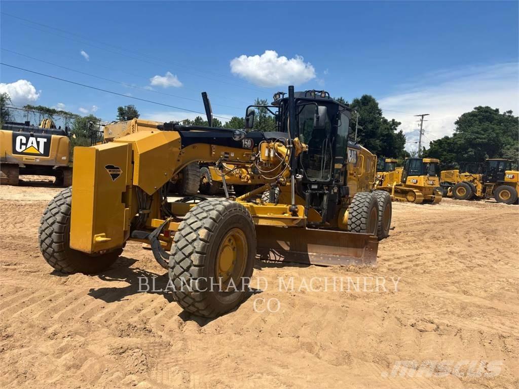 CAT 150 AWD Niveleuse