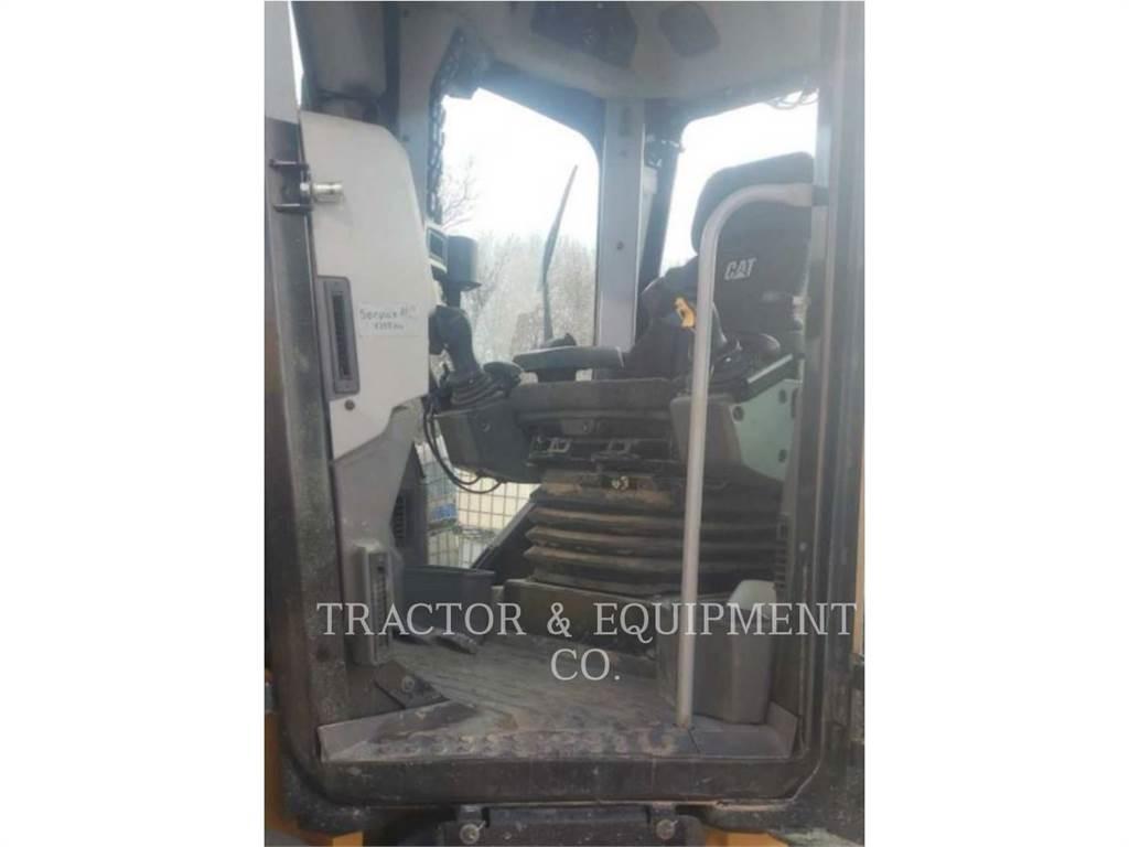 CAT 160 Niveleuse