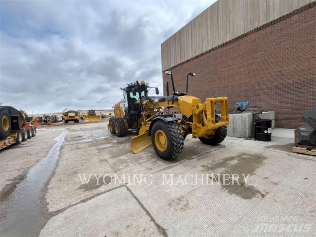 CAT 160 AWD Niveleuse