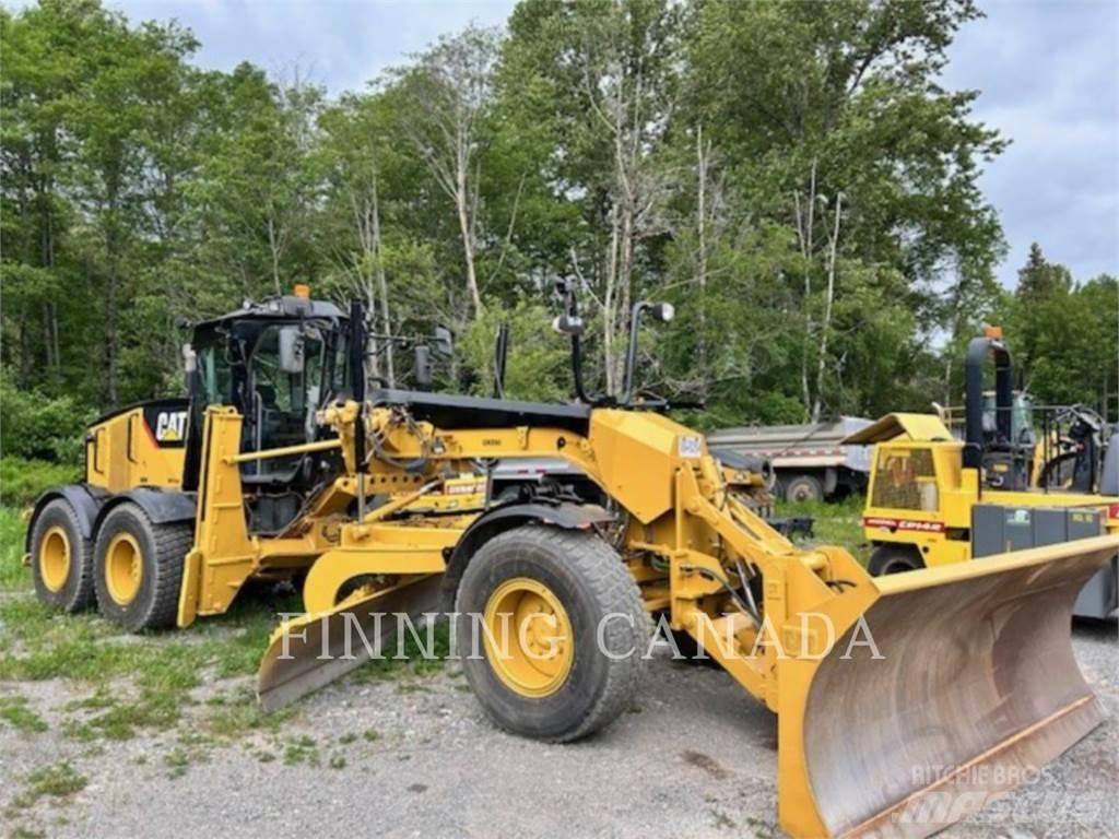CAT 160M Niveleuse