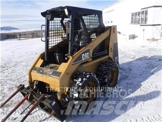 CAT 226 Chargeuse compacte