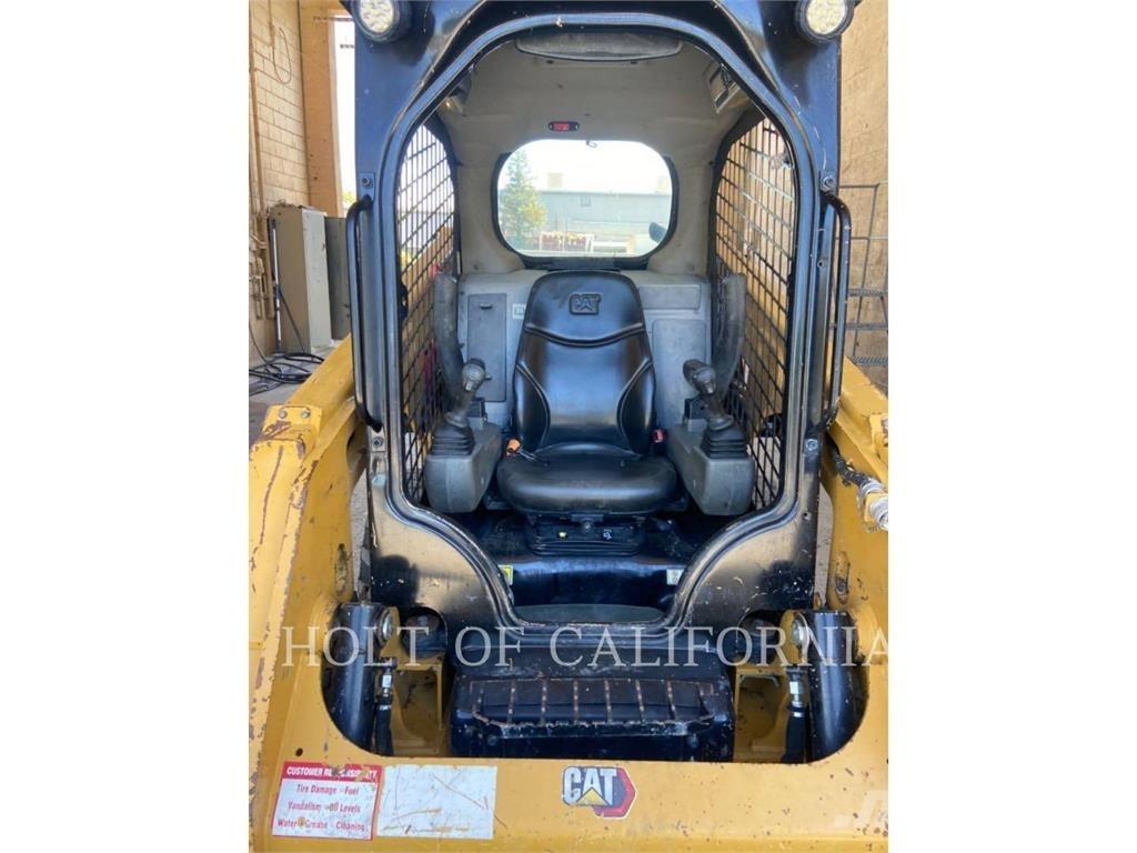 CAT 226 HF Chargeuse compacte