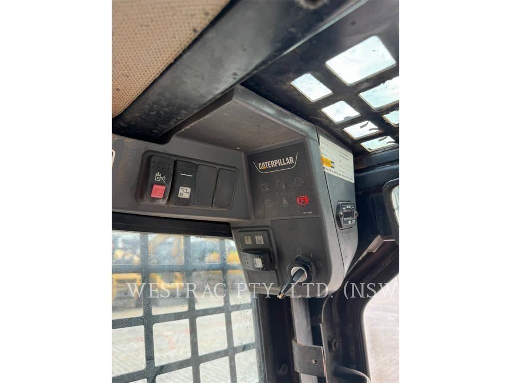 CAT 226B3 Chargeuse compacte