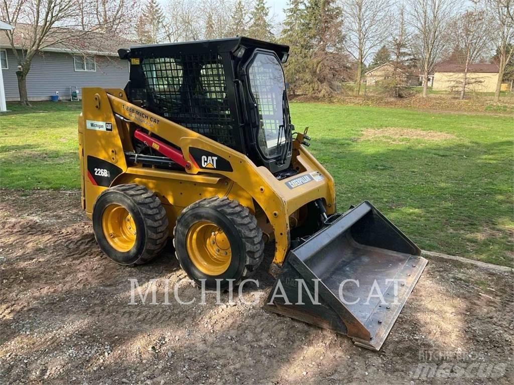 CAT 226B3 C Chargeuse compacte