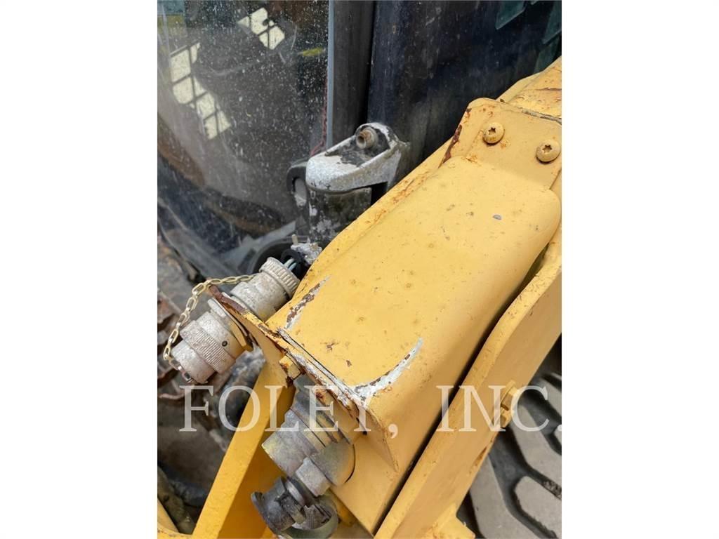 CAT 226D Chargeuse compacte
