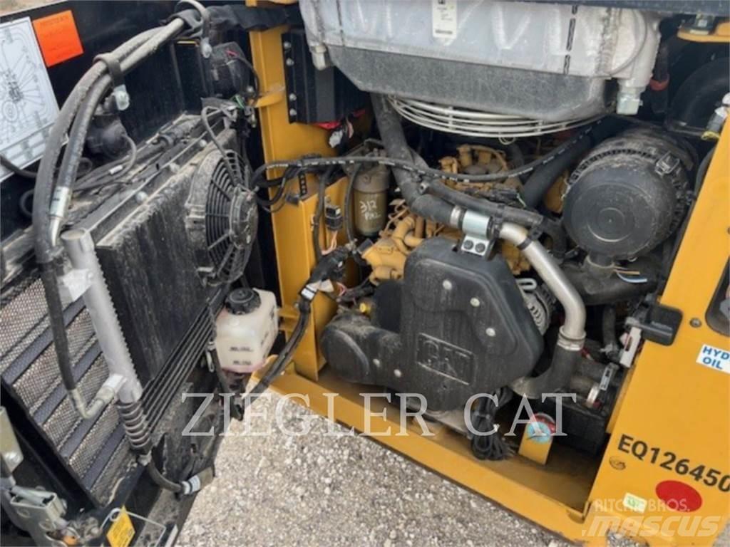 CAT 226D Chargeuse compacte