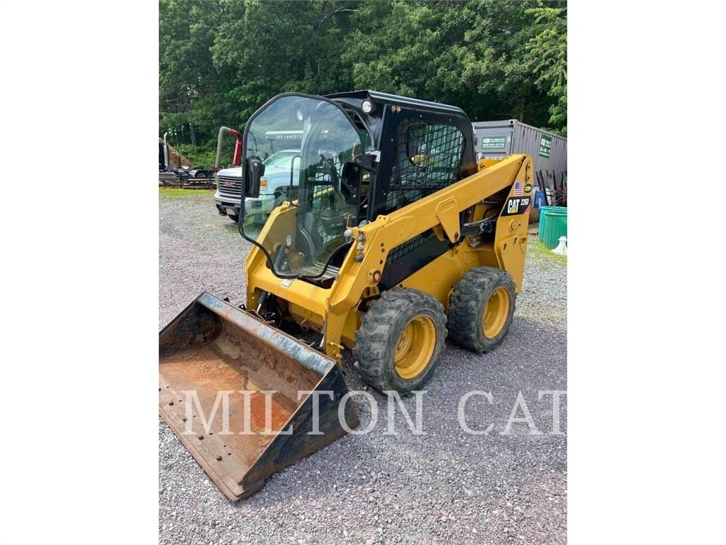 CAT 226D Chargeuse compacte