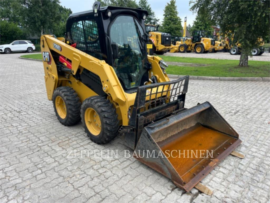 CAT 226D Chargeuse compacte