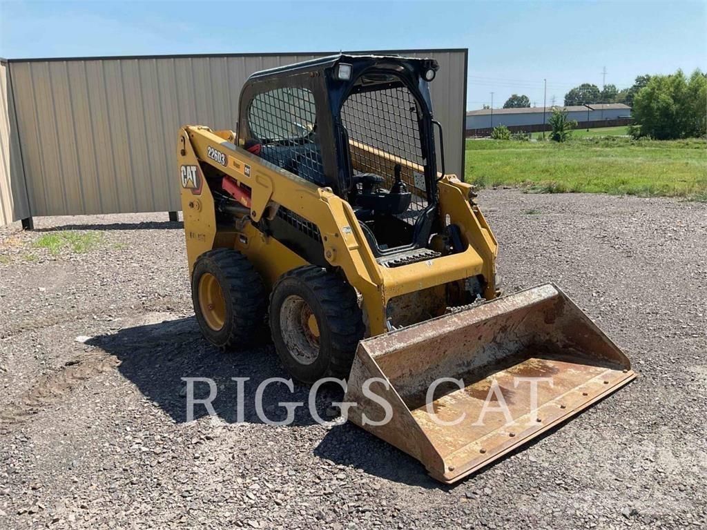CAT 226D Chargeuse compacte