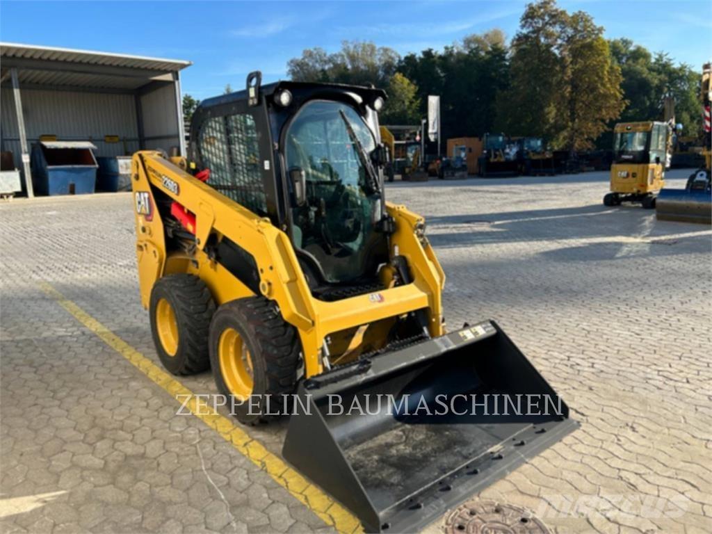 CAT 226D Chargeuse compacte