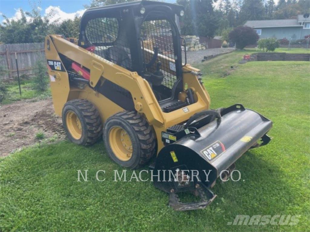 CAT 226D Chargeuse compacte