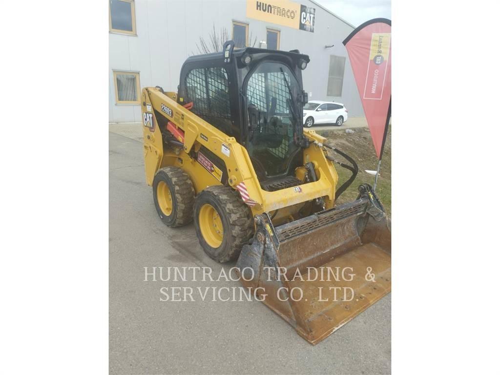 CAT 226D3 Chargeuse compacte