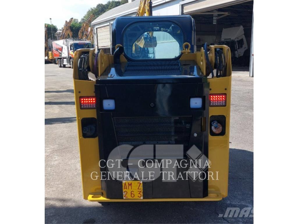 CAT 226D3 Chargeuse compacte