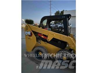 CAT 226D3 C1H2 Chargeuse compacte