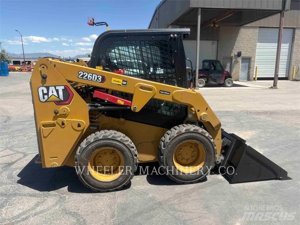 CAT 226D3 C3H2 Chargeuse compacte