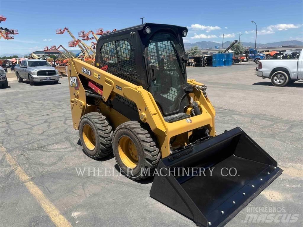 CAT 226D3 C3H2 Chargeuse compacte