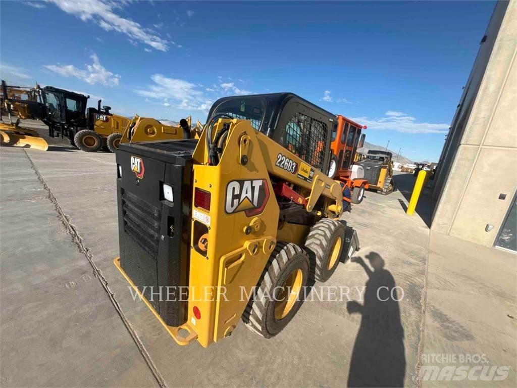 CAT 226D3 C3H2 Chargeuse compacte
