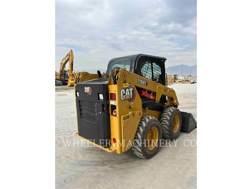CAT 226D3 C3H2 Chargeuse compacte