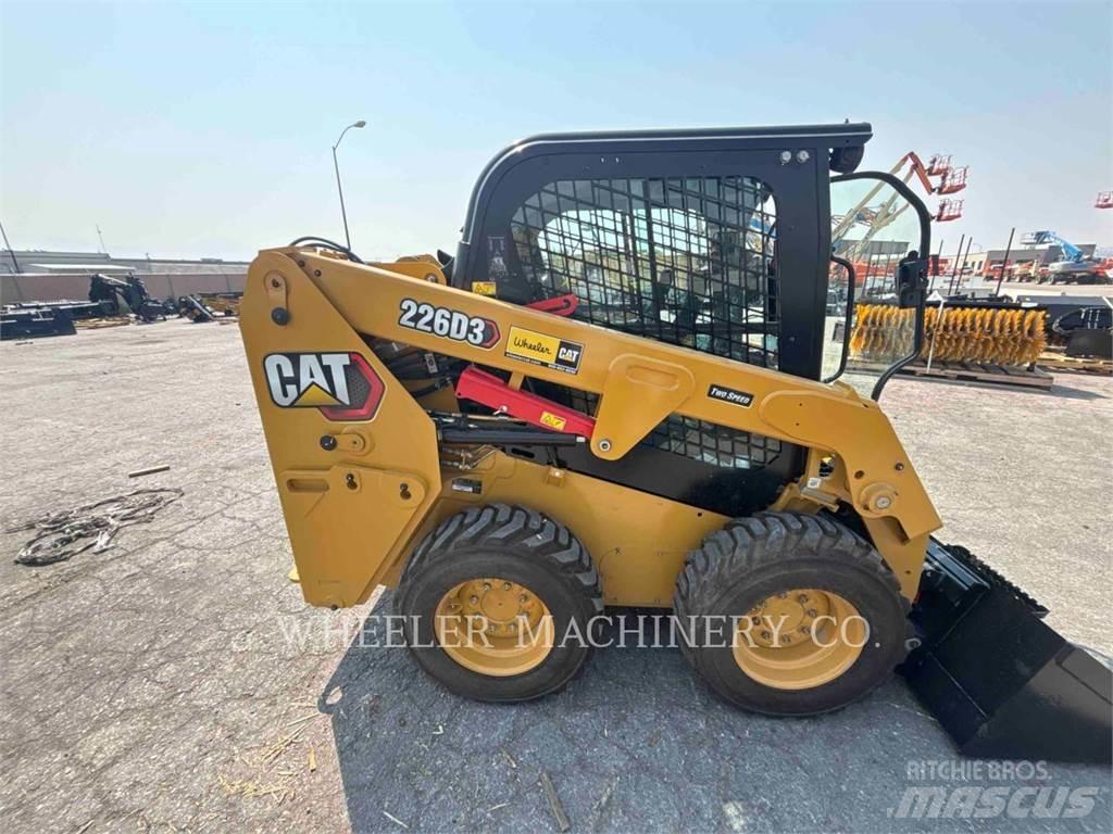 CAT 226D3 C3H2 Chargeuse compacte