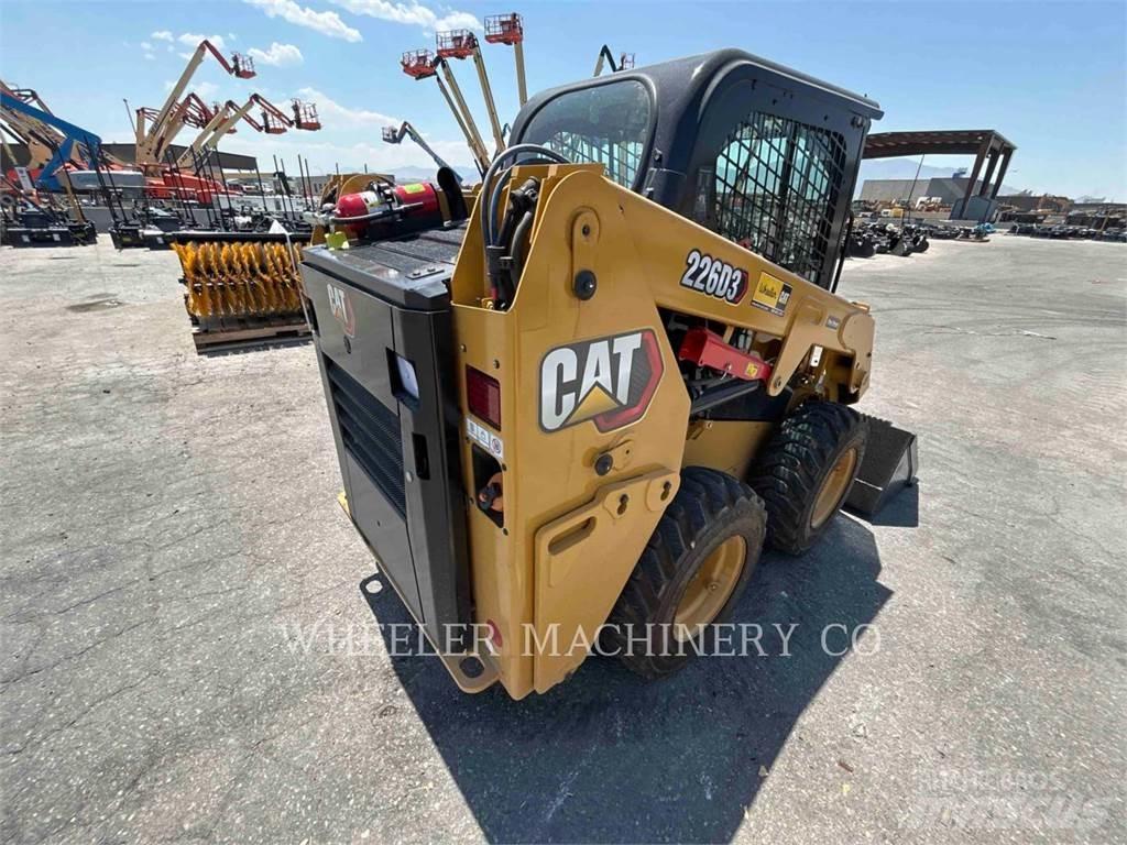 CAT 226D3 C3H2 Chargeuse compacte