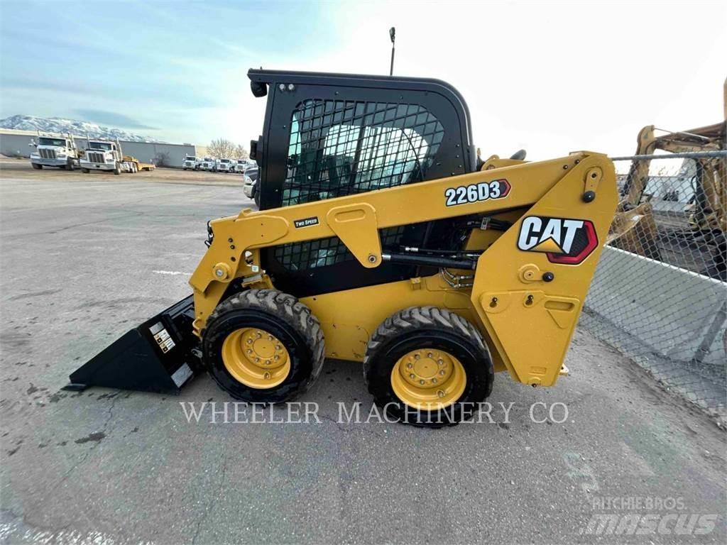 CAT 226D3 C3H2 Chargeuse compacte