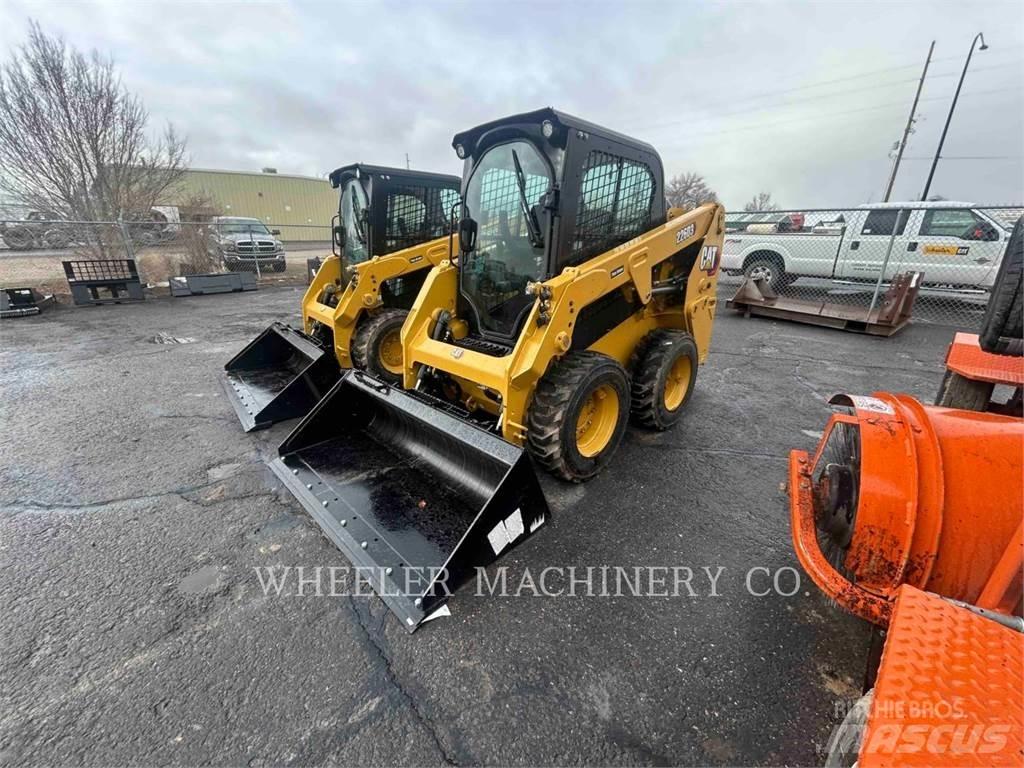 CAT 226D3 C3H2 Chargeuse compacte