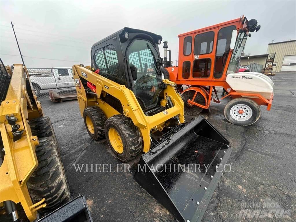 CAT 226D3 C3H2 Chargeuse compacte