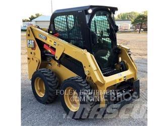 CAT 226D3STD1C Chargeuse compacte