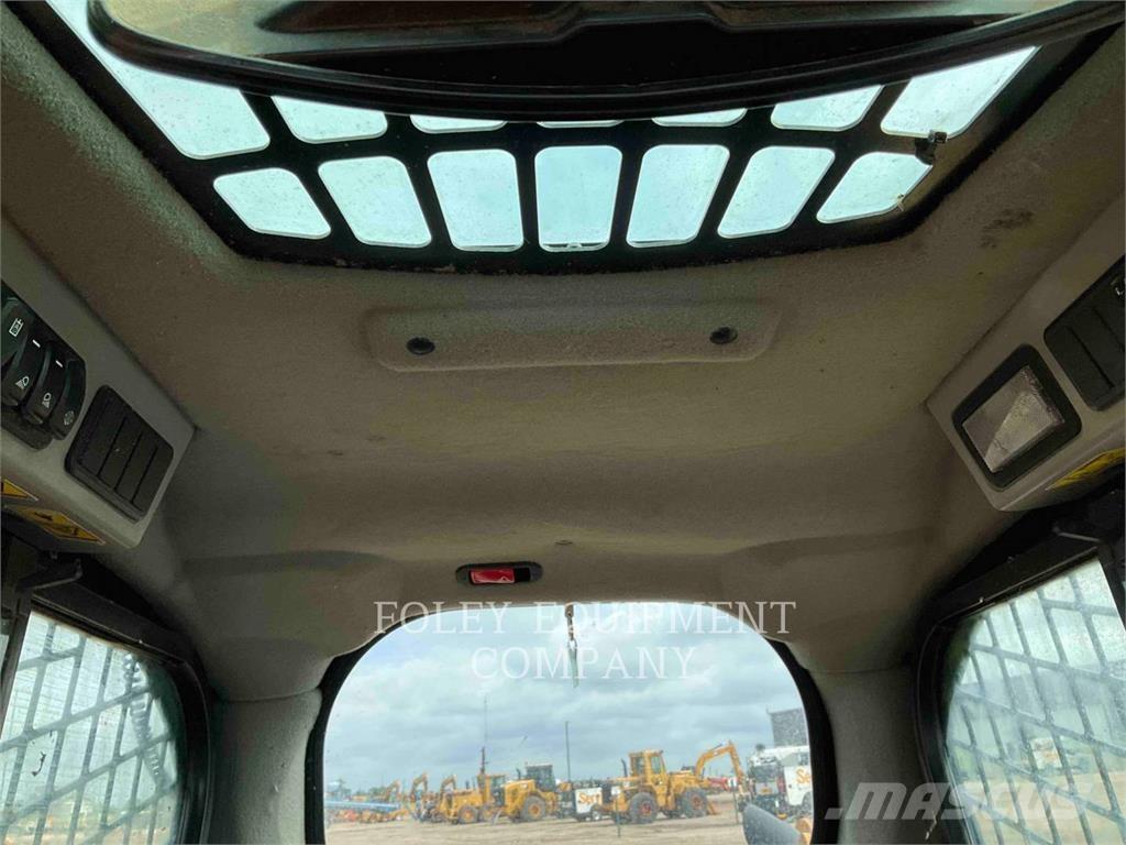 CAT 226D3STD1C Chargeuse compacte