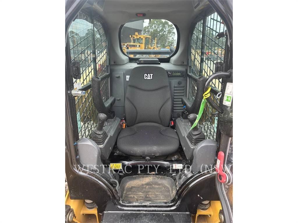 CAT 232D3LRC Chargeuse compacte