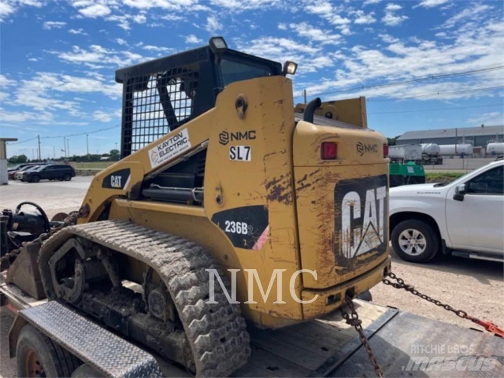 CAT 236B Chargeuse compacte