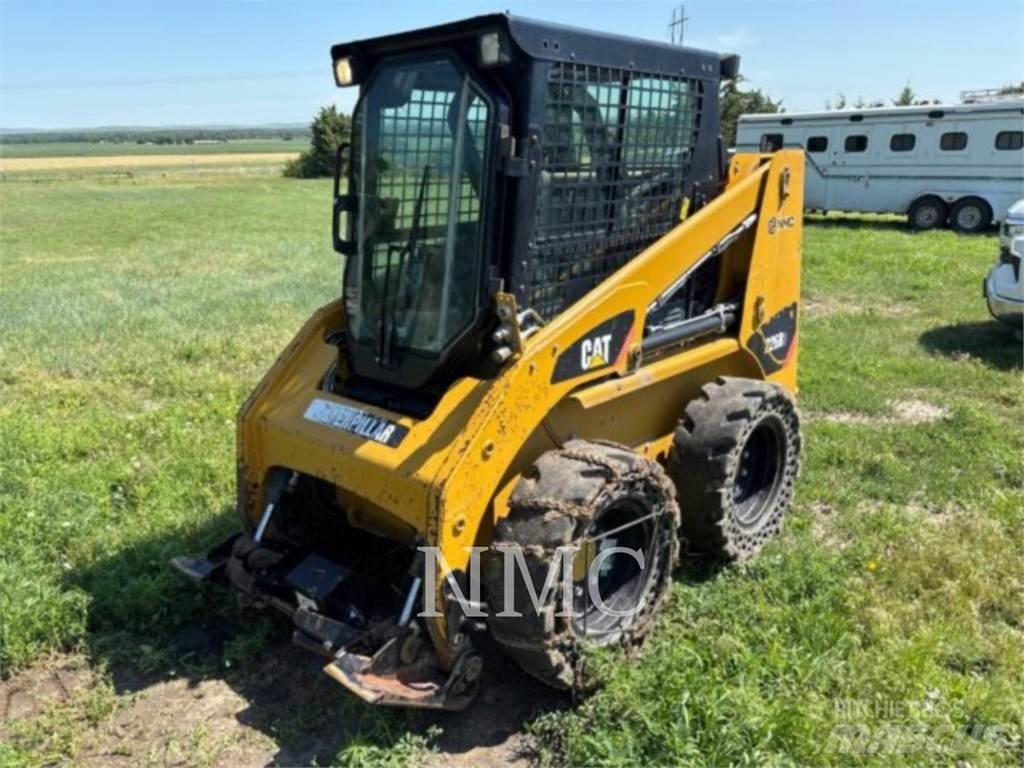 CAT 236B3 Chargeuse compacte