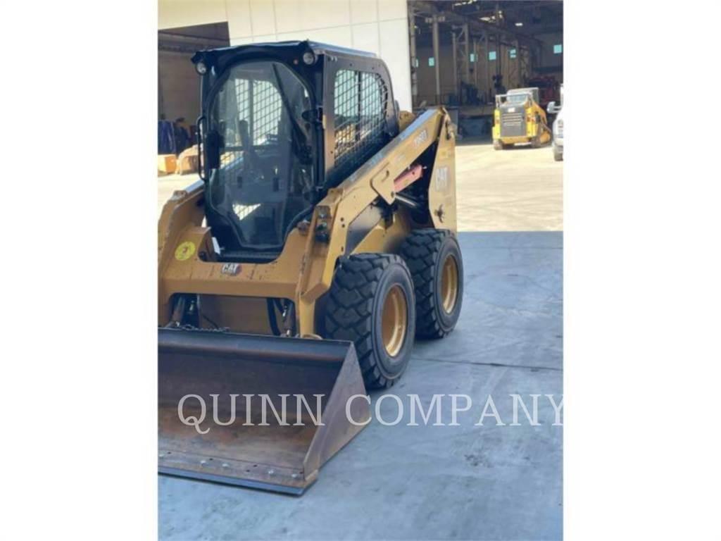 CAT 236D Chargeuse compacte