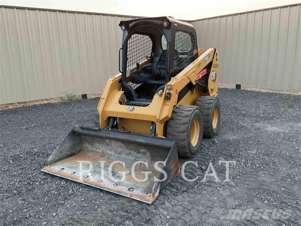 CAT 236D Chargeuse compacte